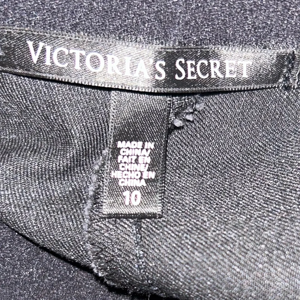 Victoria's Secret Faux leather Navy blue pants sz: 10 Cotton 62% 36% Polyester